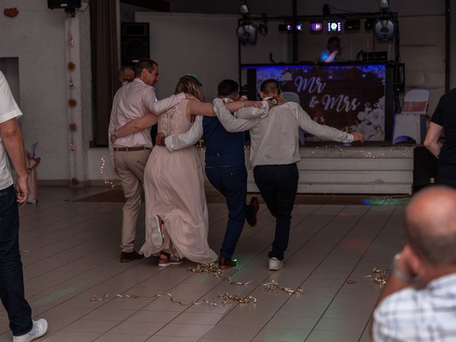 Le mariage de Vanessa et Stéphane à Royan, Charente Maritime 124