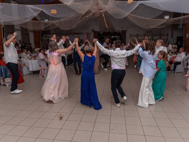 Le mariage de Vanessa et Stéphane à Royan, Charente Maritime 125