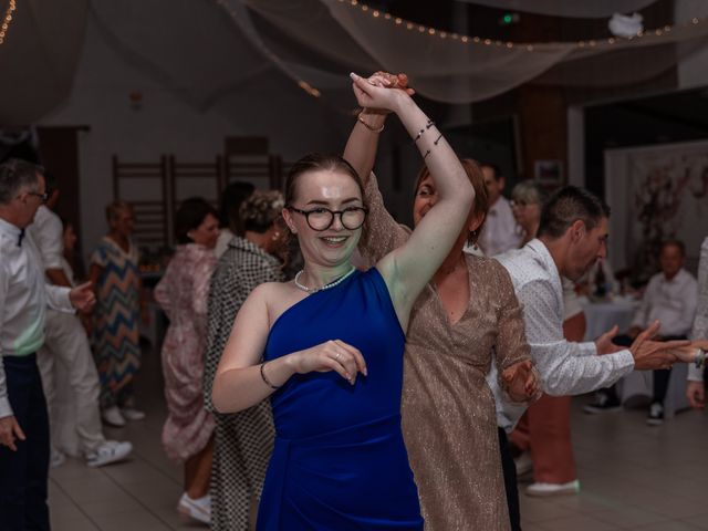 Le mariage de Vanessa et Stéphane à Royan, Charente Maritime 126