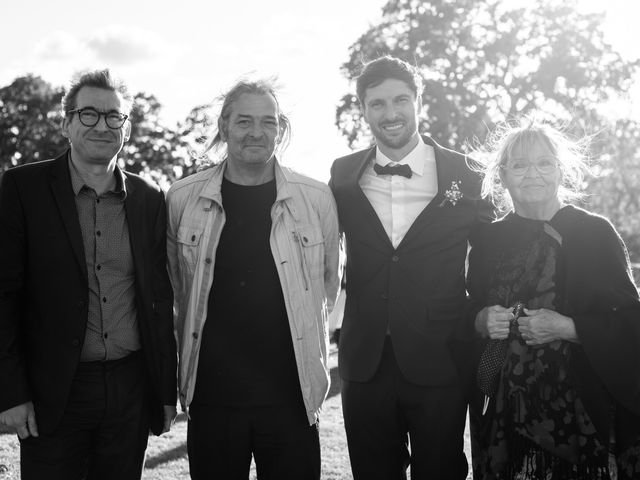 Le mariage de Régis et Maelys à Mézières-sur-Couesnon, Ille et Vilaine 8