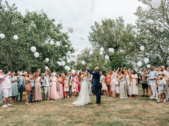 Le mariage de Julien et Charlotte à Antoing, Hainaut 31