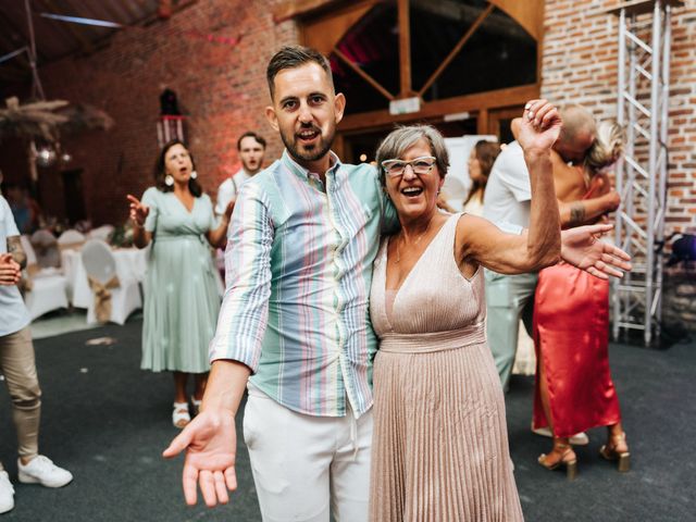 Le mariage de Julien et Charlotte à Antoing, Hainaut 82