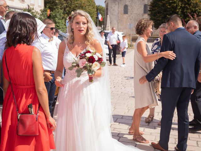 Le mariage de Bastien et Charlotte à Saint-Sauveur-d&apos;Aunis, Charente Maritime 20