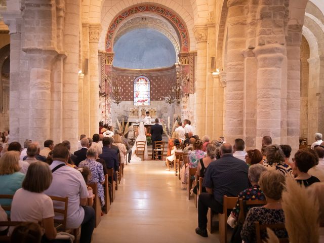 Le mariage de Bastien et Charlotte à Saint-Sauveur-d&apos;Aunis, Charente Maritime 28