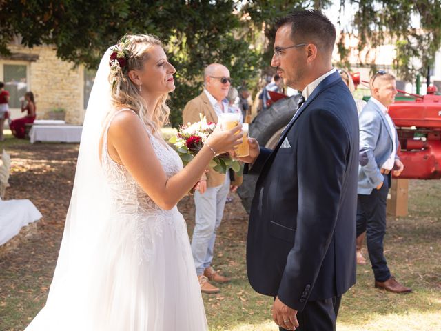 Le mariage de Bastien et Charlotte à Saint-Sauveur-d&apos;Aunis, Charente Maritime 42