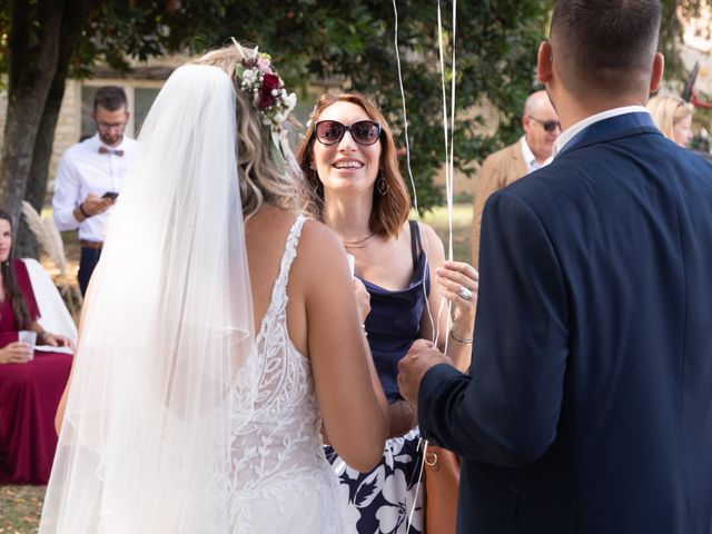 Le mariage de Bastien et Charlotte à Saint-Sauveur-d&apos;Aunis, Charente Maritime 43