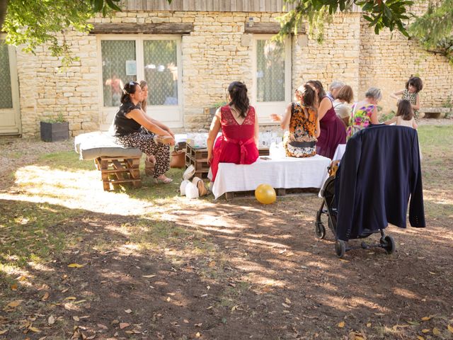 Le mariage de Bastien et Charlotte à Saint-Sauveur-d&apos;Aunis, Charente Maritime 61