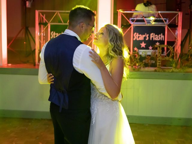 Le mariage de Bastien et Charlotte à Saint-Sauveur-d&apos;Aunis, Charente Maritime 83