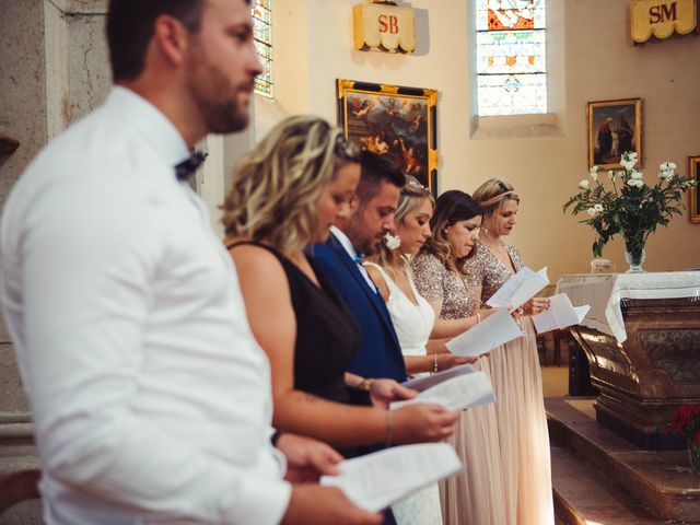 Le mariage de Thomas et Elise à Châtillon-sur-Chalaronne, Ain 56