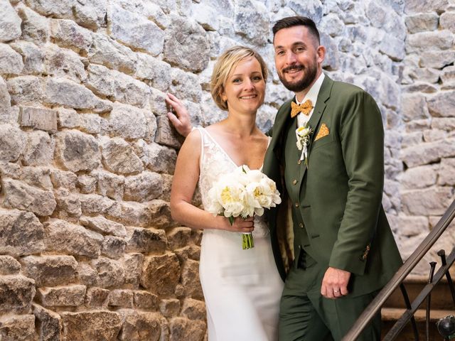 Le mariage de Jérémy et Hélène à Saint-Rémy-du-Plein, Ille et Vilaine 2