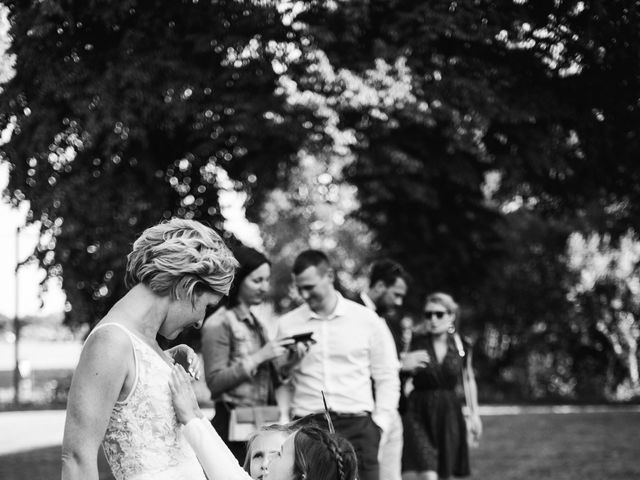 Le mariage de Jérémy et Hélène à Saint-Rémy-du-Plein, Ille et Vilaine 34