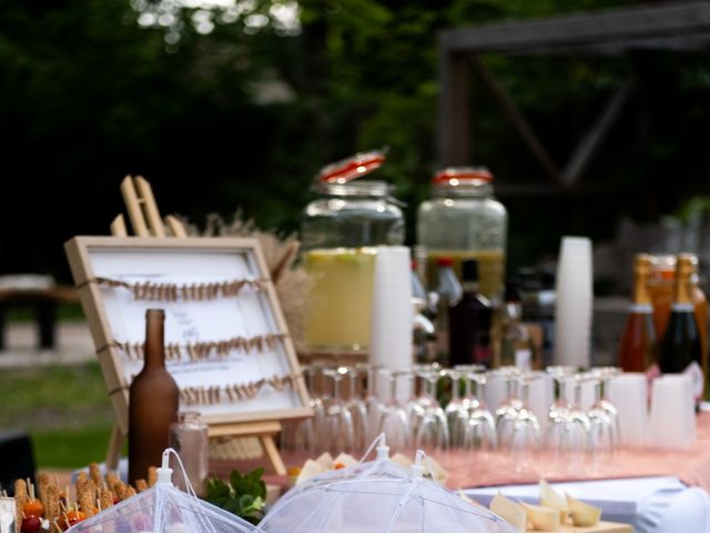 Le mariage de  Émilie Prévot  et Luc à Châlonvillars, Haute-Saône 6