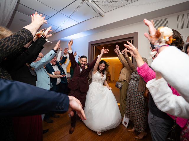 Le mariage de Sébastien et Laura à Tagnon, Ardennes 20