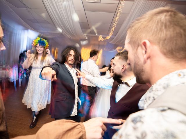 Le mariage de Sébastien et Laura à Tagnon, Ardennes 24