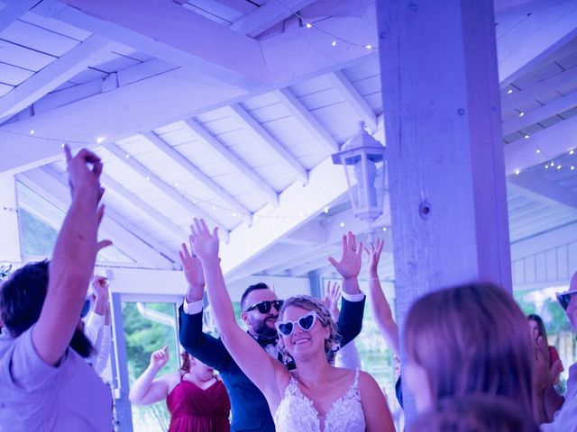 Le mariage de Mickaël et Amandine à Landaville, Vosges 8