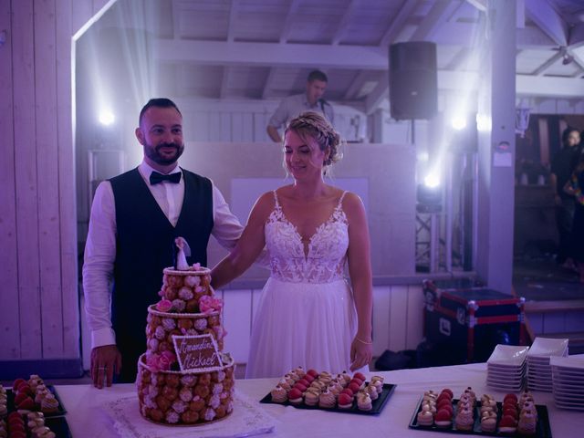 Le mariage de Mickaël et Amandine à Landaville, Vosges 15