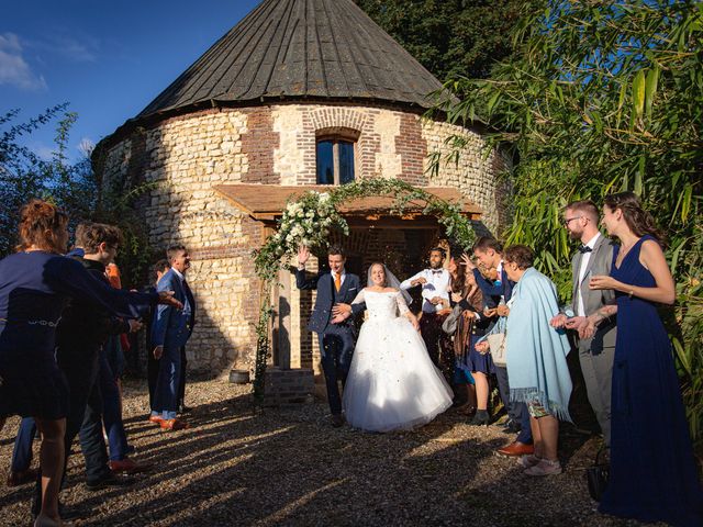 Le mariage de Séverine et Benoit à Lyons-la-Forêt, Eure 6