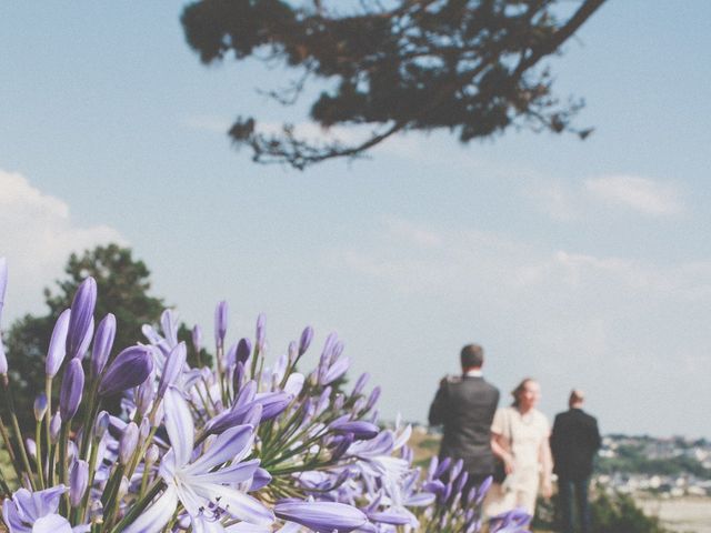 Le mariage de Christophe et Anne-Christine à Granville, Manche 23