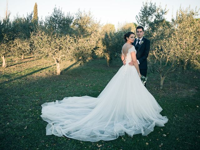 Le mariage de Valentin et Lucie à Arles, Bouches-du-Rhône 57