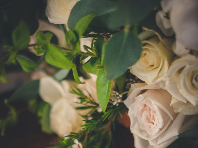 Le mariage de Benjamin et Rachel à Cazoulès, Dordogne 9