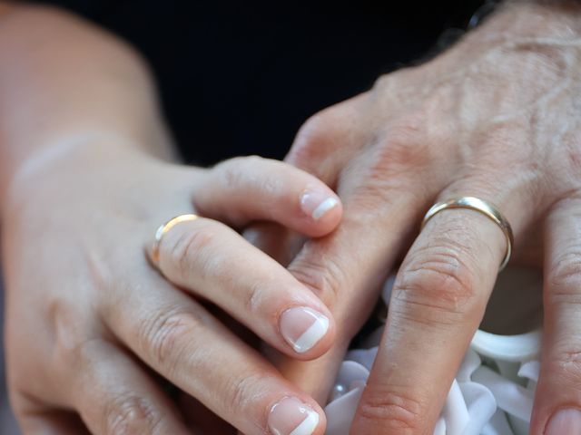 Le mariage de Claude et Hélène à Vergaville, Moselle 5