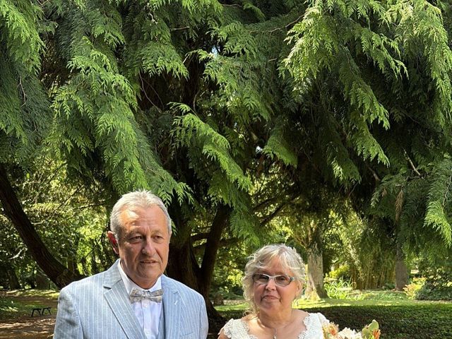 Le mariage de Sylvain  et Corinne  à Luisant, Eure-et-Loir 3