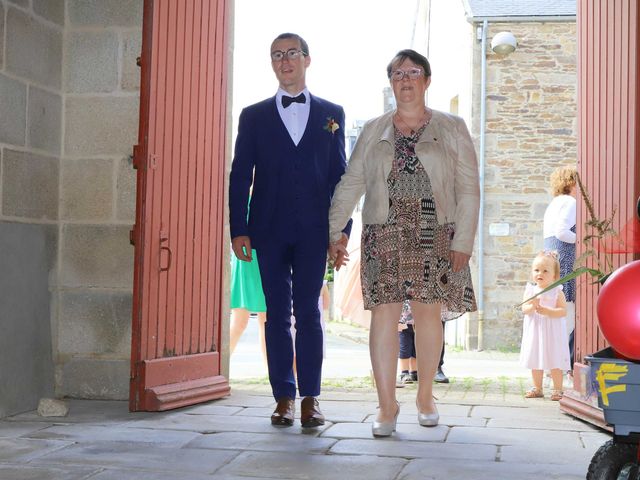 Le mariage de Arnaud et Cyrielle à Plouigneau, Finistère 15