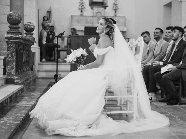 Le mariage de Fiona et Olivier à Villeneuve-les-Avignon, Gard 6