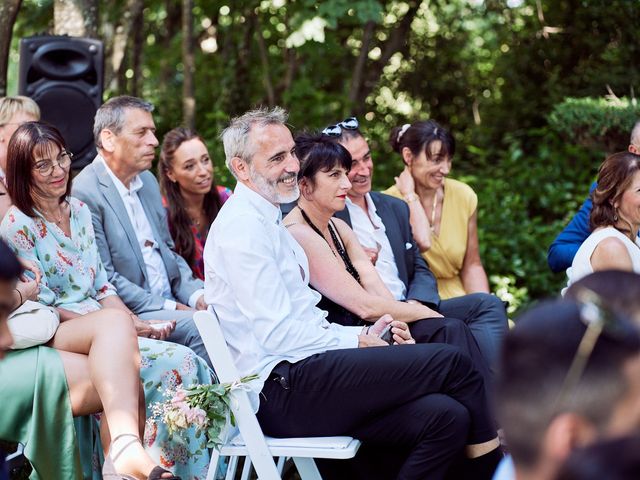 Le mariage de Chanda et Romain à Lemps, Ardèche 37