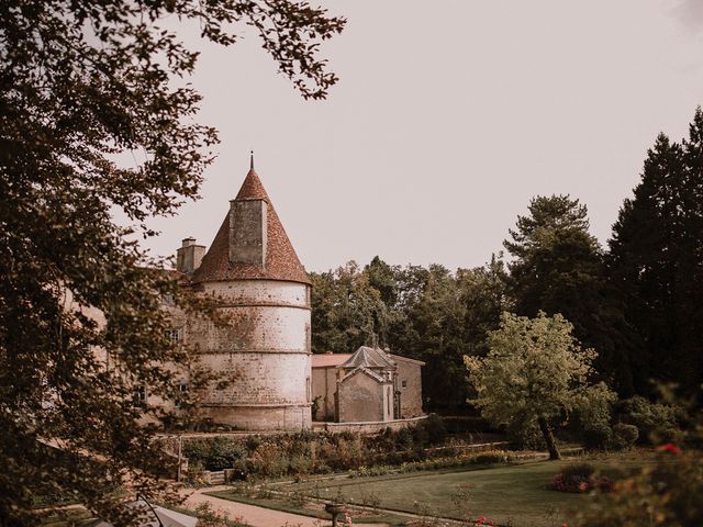 Le mariage de Adrien et Marie à Saint-Dier-d&apos;Auvergne, Puy-de-Dôme 39