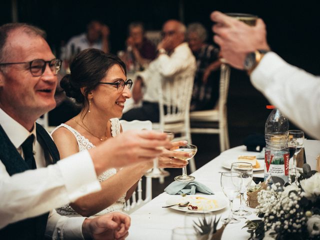 Le mariage de Delphine et Fabrice à Montauban-de-Bretagne, Ille et Vilaine 33