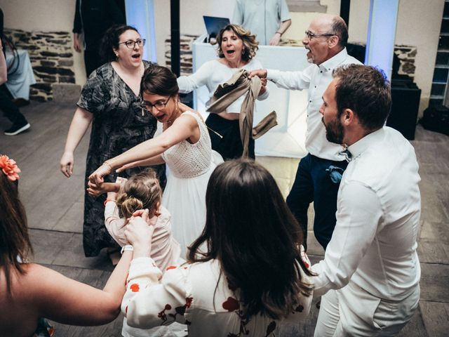 Le mariage de Delphine et Fabrice à Montauban-de-Bretagne, Ille et Vilaine 39