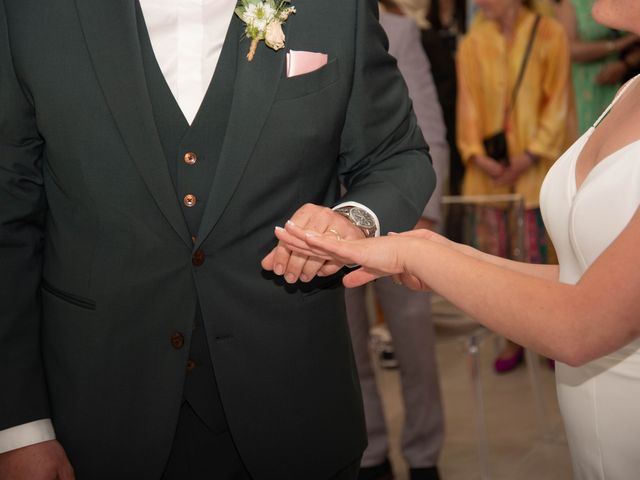 Le mariage de Thomas et Anais à Cazaux-Savès, Gers 4