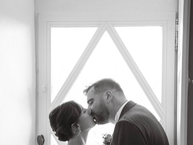 Le mariage de Thomas et Anais à Cazaux-Savès, Gers 7