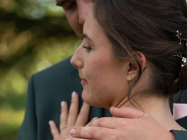 Le mariage de Thomas et Anais à Cazaux-Savès, Gers 12