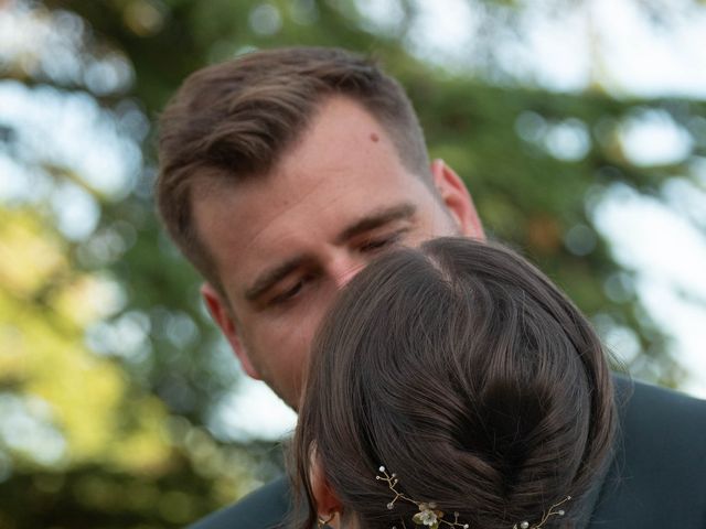 Le mariage de Thomas et Anais à Cazaux-Savès, Gers 13