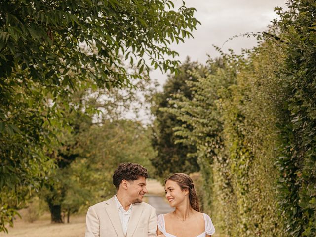 Le mariage de Damien et Anne-Charlotte à Léoville, Charente Maritime 46