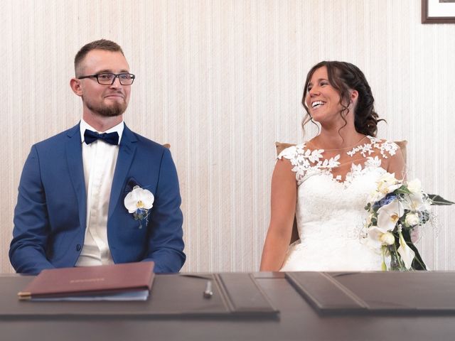 Le mariage de Pauline et Alexandre à Feuguerolles-Bully, Calvados 25