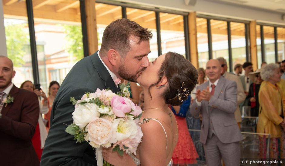 Le mariage de Thomas et Anais à Cazaux-Savès, Gers