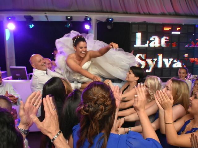 Le mariage de Sylvain  et Laëtitia  à Saint-Maximin-la-Sainte-Baume, Var 23