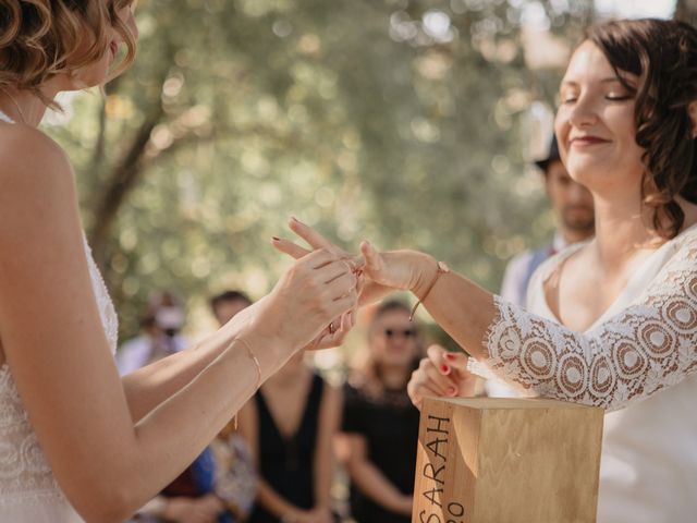 Le mariage de Coralie et Sarah à Loubens, Gironde 11