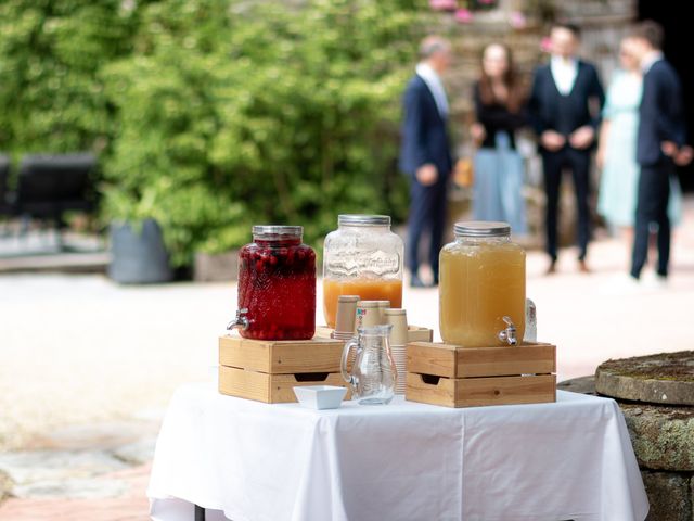 Le mariage de Joran et Clémence à Riec-sur-Bélon, Finistère 2