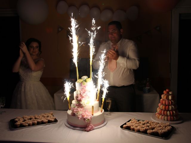 Le mariage de Clément et Lucile à Auvillars-sur-Saône, Côte d&apos;Or 18