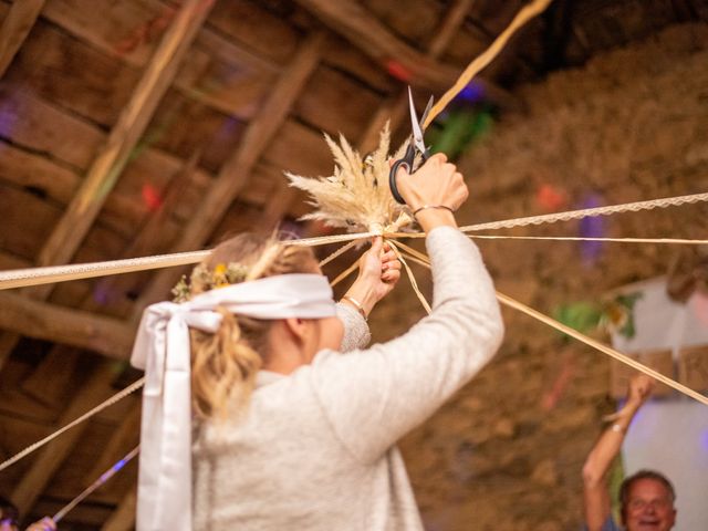 Le mariage de Paul et Servanne à Saint-Pardoux-l&apos;Ortigier, Corrèze 18