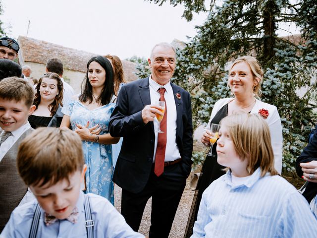 Le mariage de Guillaume et Charlotte à Amfréville, Calvados 42