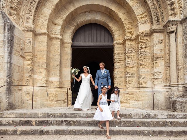 Le mariage de Bastien et Angélina à Saint-Émilion, Gironde 39