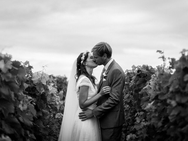 Le mariage de Bastien et Angélina à Saint-Émilion, Gironde 43