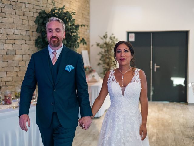 Le mariage de Alexandre et Isabelle à Brie-Comte-Robert, Seine-et-Marne 74