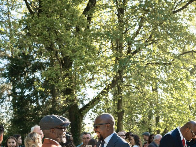 Le mariage de Amara et Vanessa à Fougères, Ille et Vilaine 23