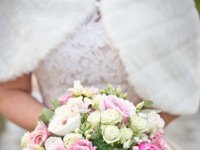 Le mariage de Thomas et Anne-Charlotte à Sandillon, Loiret 27